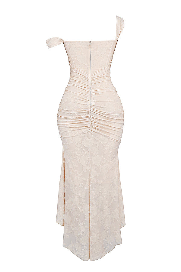 Elegantes Spitzenkleid für besondere Anlässe
